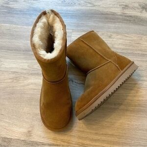 Koolaburra by Ugg Booties winter cozy warm wool boots size 7